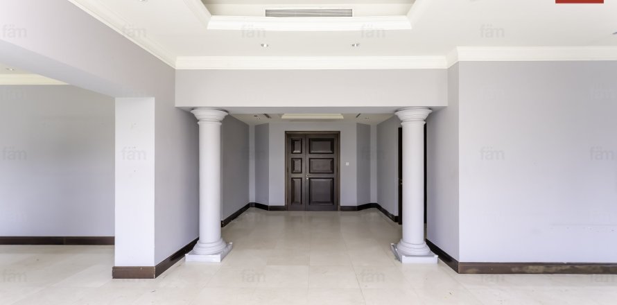 Penthouse in Palm Jumeirah, Dubai 3 bedrooms, 434.4 sq.m. № 70503