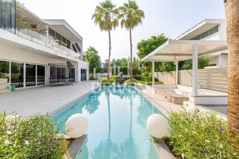 Villa in Al Barari, Dubai 4 bedrooms, 908 sq.m. № 64997 - photo 28