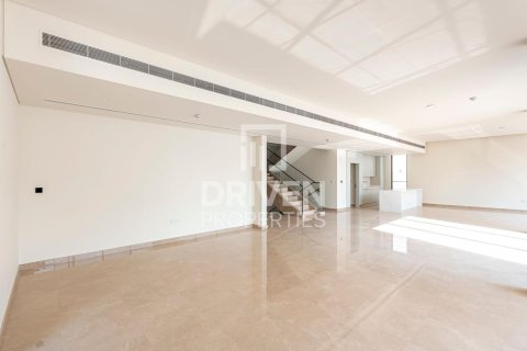 Villa en Dubai Hills Estate, Dubai, 5 dormitorios, 652 m², № 64996 - foto 6