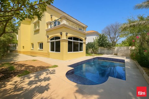 فيلا في دبي 3 غرف نوم, 547.1 م² رقم 53417 - صورة 1