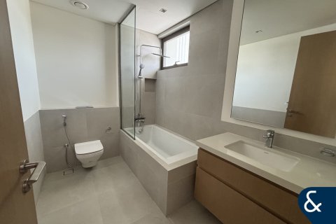 Villa in Al Furjan, Dubai 4 bedrooms, 342 sq.m. № 76273 - photo 7