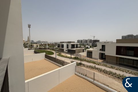 Villa in Al Furjan, Dubai 4 bedrooms, 342 sq.m. № 76273 - photo 12