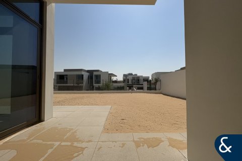 Villa in Al Furjan, Dubai 4 bedrooms, 366 sq.m. № 76320 - photo 20