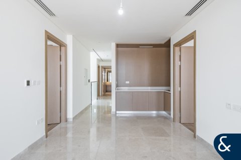 Villa in Al Furjan, Dubai 5 bedrooms, 442 sq.m. № 76329 - photo 21