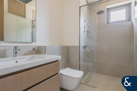 Villa in Al Furjan, Dubai 5 bedrooms, 442 sq.m. № 76329 - photo 14