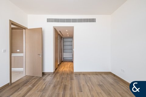 Villa in Al Furjan, Dubai 5 bedrooms, 442 sq.m. № 76329 - photo 19