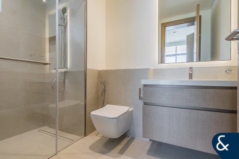 Villa in Al Furjan, Dubai 5 bedrooms, 442 sq.m. № 76329 - photo 12