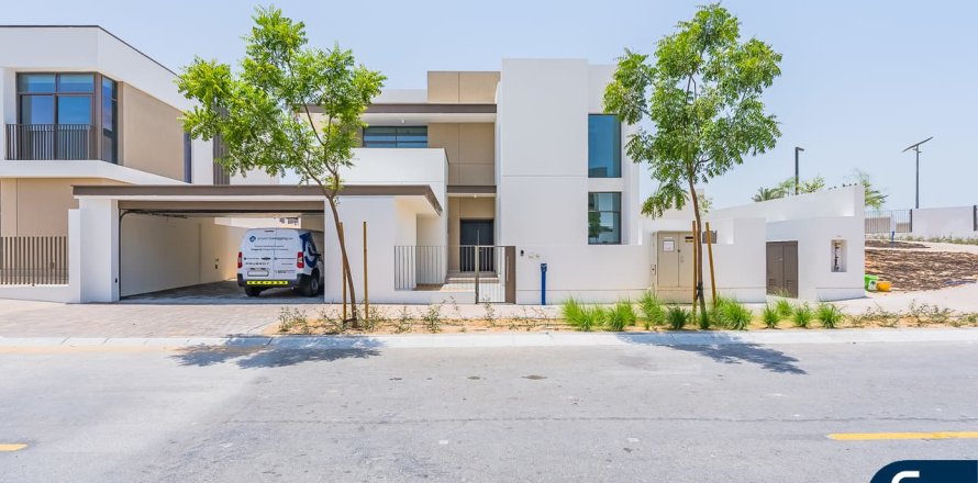 Villa in Al Furjan, Dubai 4 bedrooms, 408 sq.m. № 76328