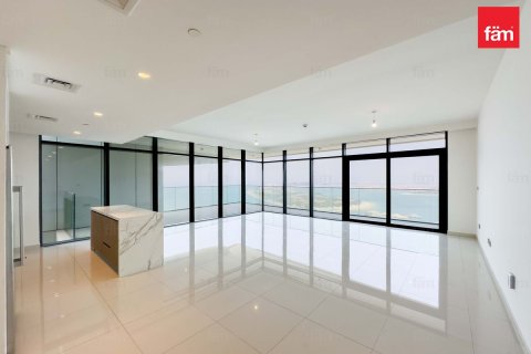 Снять в аренду квартиру в Dubai Harbour, Дубай: 3 спальни, 194м², № 90441 - фото 3