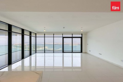 Снять в аренду квартиру в Dubai Harbour, Дубай: 3 спальни, 194м², № 90441 - фото 2