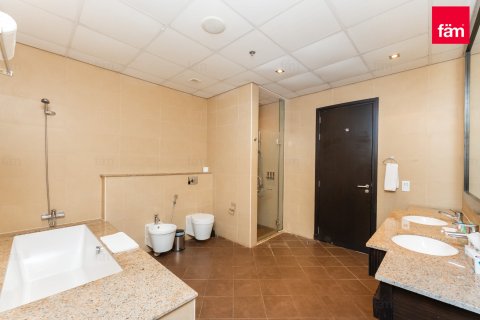 Купить квартиру в Пальме Джумейре, Дубай: 2 спальни, 208.6м², № 90442 - фото 11