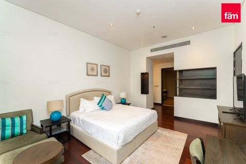 Купить квартиру в Пальме Джумейре, Дубай: 2 спальни, 208.6м², № 90442 - фото 8