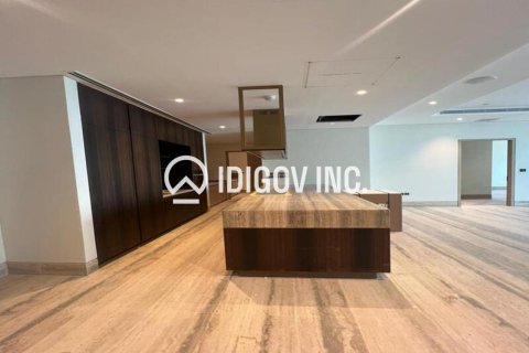 Apartment in Palm Jumeirah, Dubai 4 bedrooms, 424 sq.m. № 85276 - photo 2