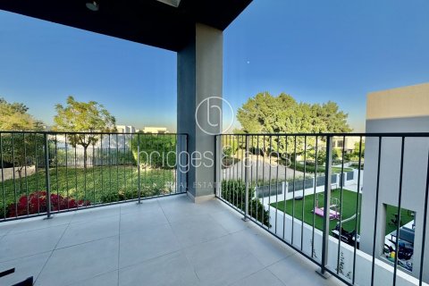 Villa en Dubai Hills Estate, Dubai, 4 dormitorios, 444 m², № 47301 - foto 3