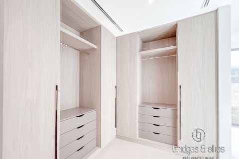 Villa en Dubai, 4 dormitorios, 316.8 m², № 47300 - foto 7