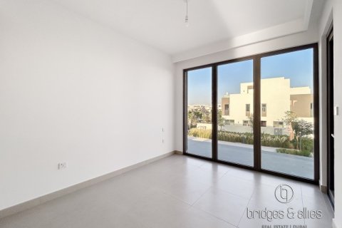 Villa en Dubai, 4 dormitorios, 316.8 m², № 47300 - foto 16