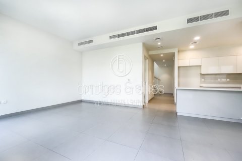 Снять в аренду виллу в Дубай Хилс Эстейт, Дубай: 4 спальни, 228.7м², № 47298 - фото 7