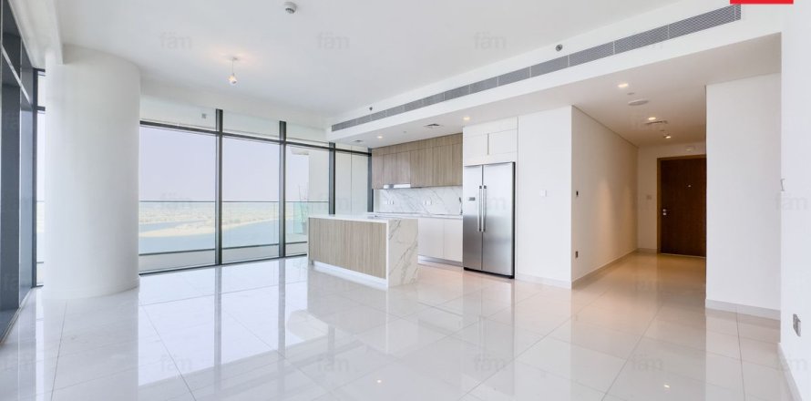 Apartment in Dubai Harbour, Dubai 3 bedrooms, 180.2 sq.m. № 139495