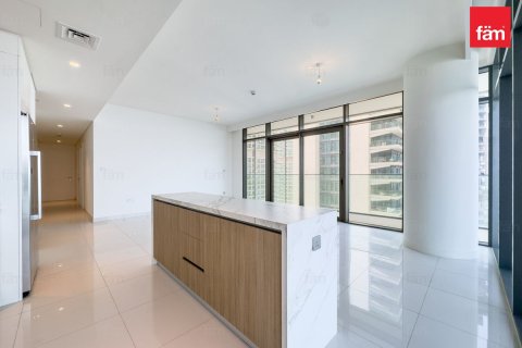 Apartment in Dubai Harbour, Dubai 3 bedrooms, 180.2 sq.m. № 139495 - photo 2