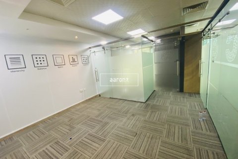 Office in Business Bay, Dubai 90.4 sq.m. № 7426 - photo 11