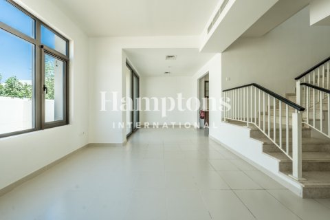 Снять в аренду таунхаус в Al Reem, Арабиан Ранчес, Дубай: 3 спальни, 326.98976007м², № 72077 - фото 6