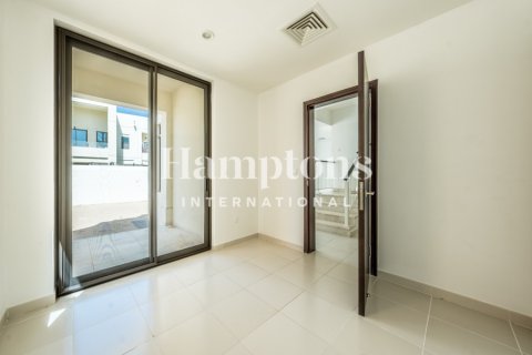 Снять в аренду таунхаус в Al Reem, Арабиан Ранчес, Дубай: 3 спальни, 326.98976007м², № 72077 - фото 8