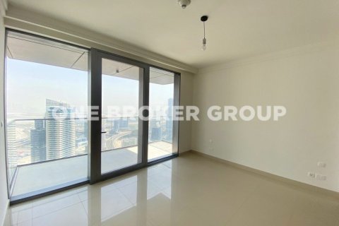 Appartement à Boulevard Point, Downtown Dubai (Downtown Burj Dubai), Dubai, 3 chambres, 195.5 m², № 694 - photo 2