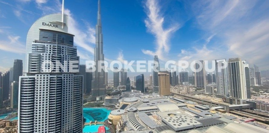 Appartement à Boulevard Point, Downtown Dubai (Downtown Burj Dubai), Dubai, 3 chambres, 195.5 m², № 694