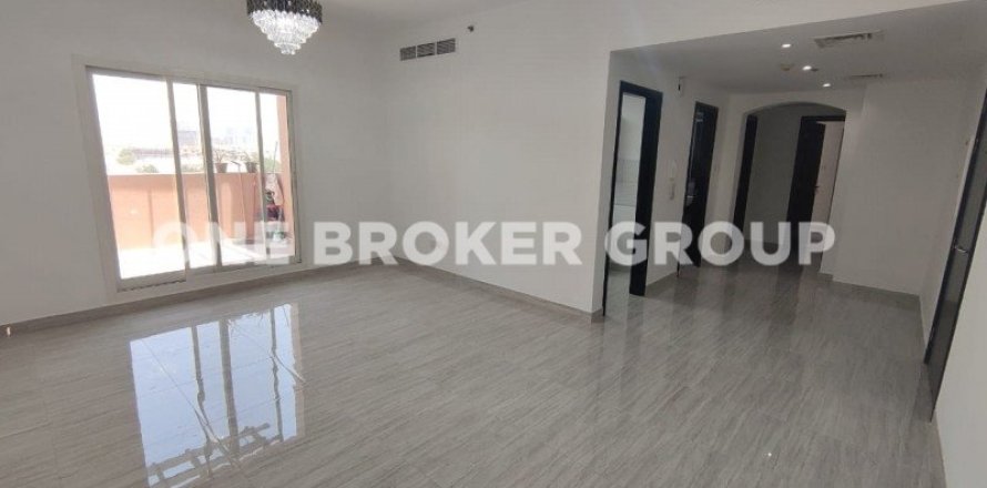 Квартира в Джумейра Вилладж Серкл, Дубай, 2 спальни, 120.9м², № 695