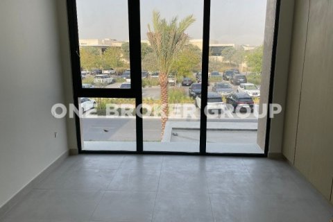 Купить таунхаус в Club Villas, Дубай Хилс Эстейт, Дубай: 4 спальни, 698.3м², № 621 - фото 2
