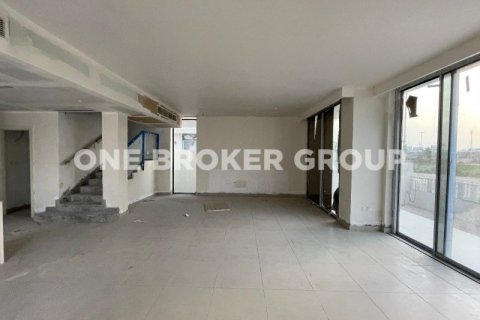 Купить таунхаус в Club Villas, Дубай Хилс Эстейт, Дубай: 4 спальни, 698.3м², № 621 - фото 3