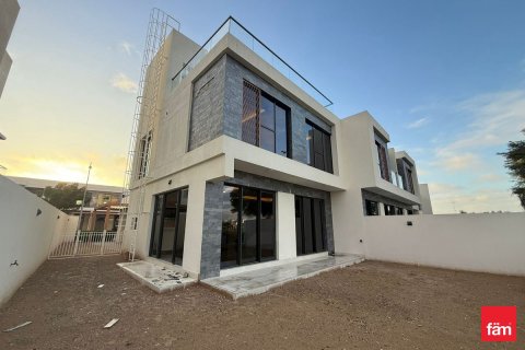 Maison de ville à Dubai, 5 chambres, 269.3 m², № 100052