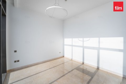 Снять в аренду квартиру в Дубае: 3 спальни, 175.5м², № 60203 - фото 26