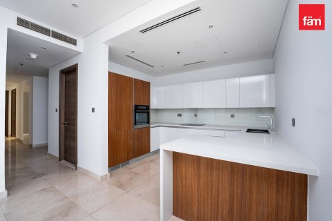 Снять в аренду квартиру в Дубае: 3 спальни, 175.5м², № 60203 - фото 14