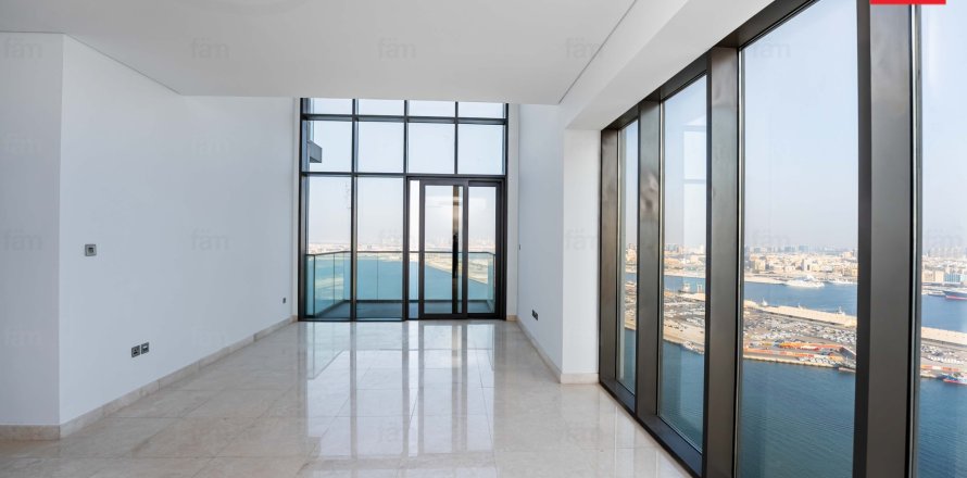 Квартира в Дубае, 3 спальни, 175.5м², № 60203