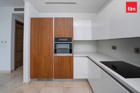 Снять в аренду квартиру в Дубае: 3 спальни, 175.5м², № 60203 - фото 15