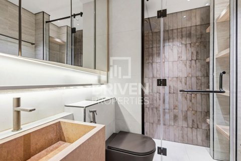 Apartment in Downtown Dubai (Downtown Burj Dubai), Dubai 2 bedrooms, 119.01 sq.m. № 136836 - photo 18