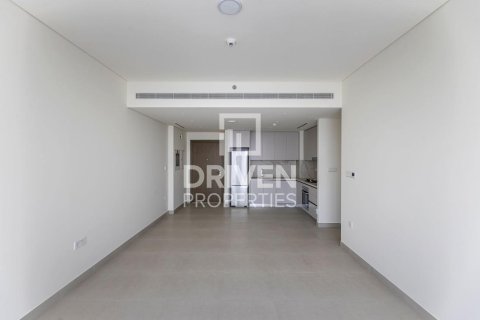 Apartment in EMAAR Beachfront, Dubai Harbour, Dubai 2 bedrooms, 114.27 sq.m. № 136839 - photo 2