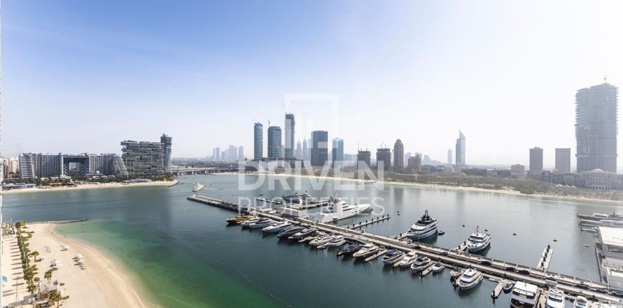 Apartment in EMAAR Beachfront, Dubai Harbour, Dubai 2 bedrooms, 114.27 sq.m. № 136839