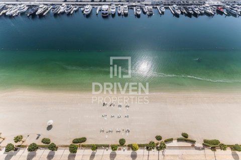 Apartment in EMAAR Beachfront, Dubai Harbour, Dubai 2 bedrooms, 114.27 sq.m. № 136839 - photo 12