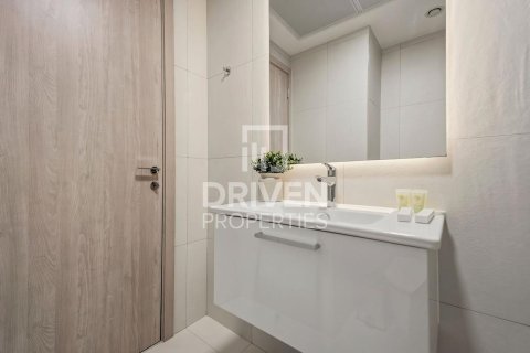 Apartment in Jumeirah Village Circle, Dubai 3 bedrooms, 121.8 sq.m. № 136829 - photo 16