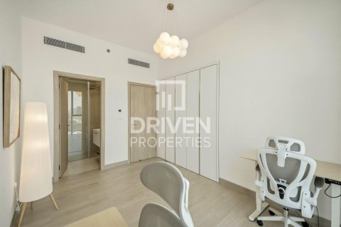 Apartment in Jumeirah Village Circle, Dubai 3 bedrooms, 121.8 sq.m. № 136829 - photo 8