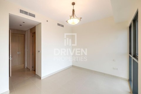 Apartment in Deira, Dubai 3 bedrooms, 177.63 sq.m. № 136838 - photo 6