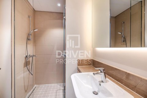 Apartment in Deira, Dubai 3 bedrooms, 177.63 sq.m. № 136838 - photo 16
