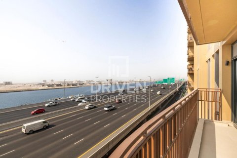 Apartment in Deira, Dubai 3 bedrooms, 177.63 sq.m. № 136838 - photo 18