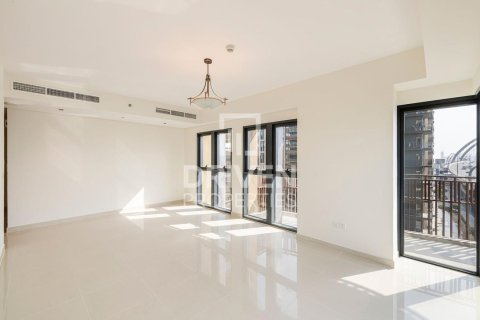 Apartment in Deira, Dubai 3 bedrooms, 177.63 sq.m. № 136838 - photo 4