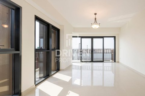 Apartment in Deira, Dubai 3 bedrooms, 177.63 sq.m. № 136838 - photo 3