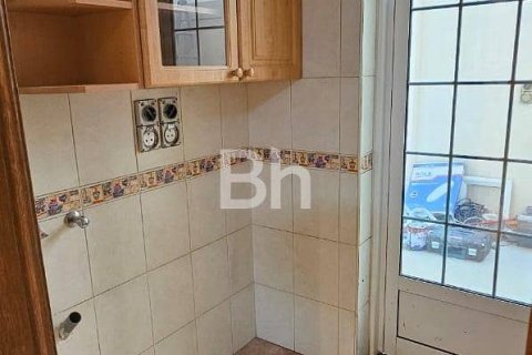 Villa en Mirdif, Dubai, 4 dormitorios, 1394 m², № 24426 - foto 14