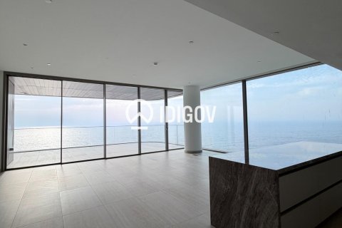Apartment in Palm Jumeirah, Dubai 3 bedrooms, 294.5 sq.m. № 121068 - photo 7