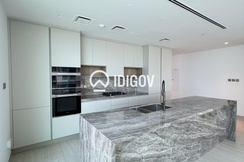 Apartamento en Palm Jumeirah, Dubai, 2 dormitorios, 190.36 m², № 121065 - foto 2